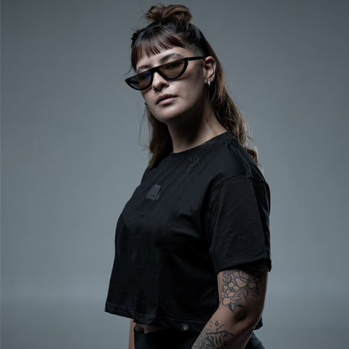 Crop Top clásico con estampado en negro CLVR para mujer