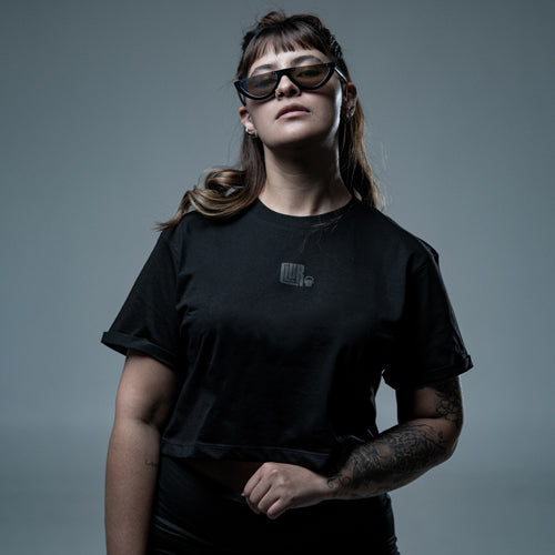 Crop Top clásico con estampado en negro CLVR para mujer